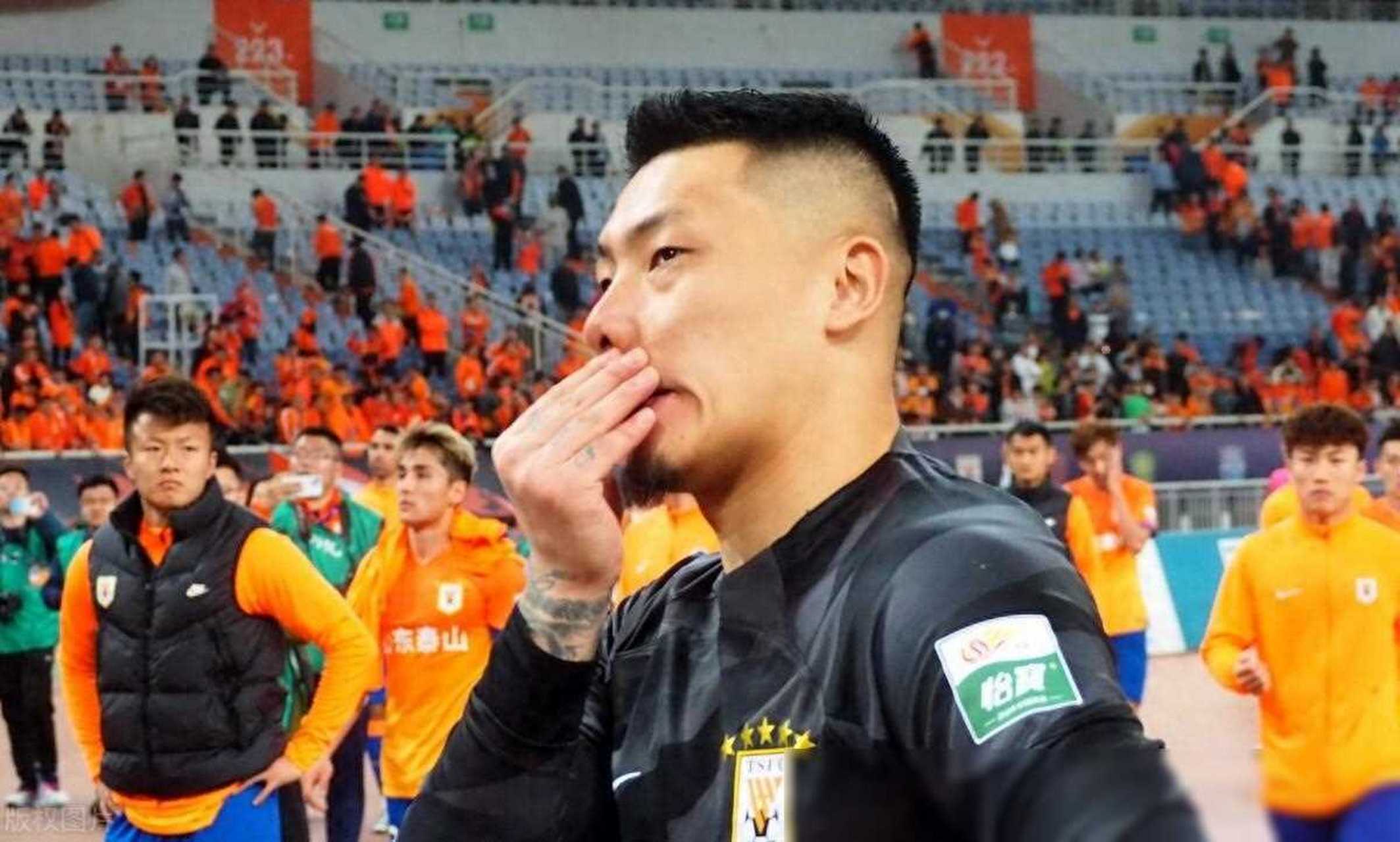 华体会app下载入口-鲁能主场对阵申花，决胜关键之战