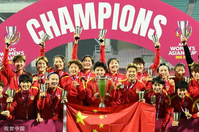 华体会app入口-国家女足队员实力超群，赢得掌声